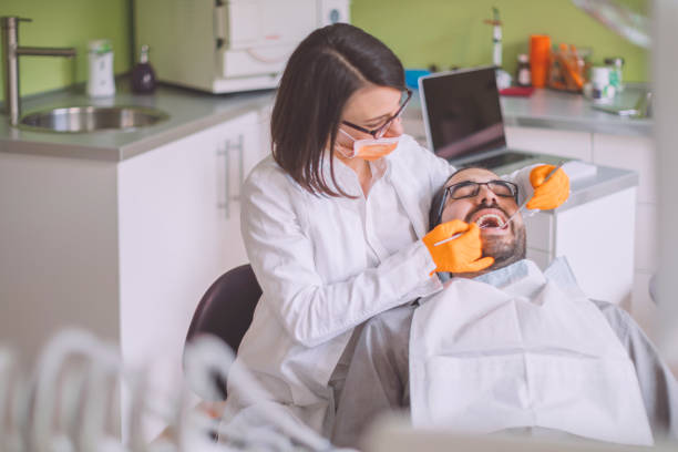 Best Emergency Tooth Extraction in South Lyon, MI